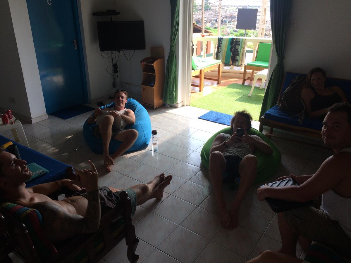 Explore Hostels Negombo Kochchikade المظهر الخارجي الصورة
