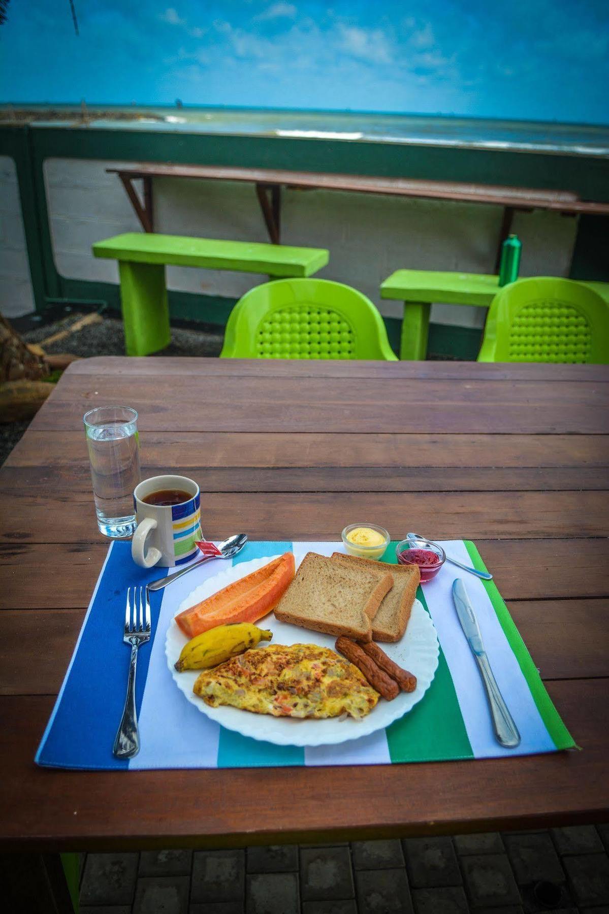 Explore Hostels Negombo Kochchikade المظهر الخارجي الصورة